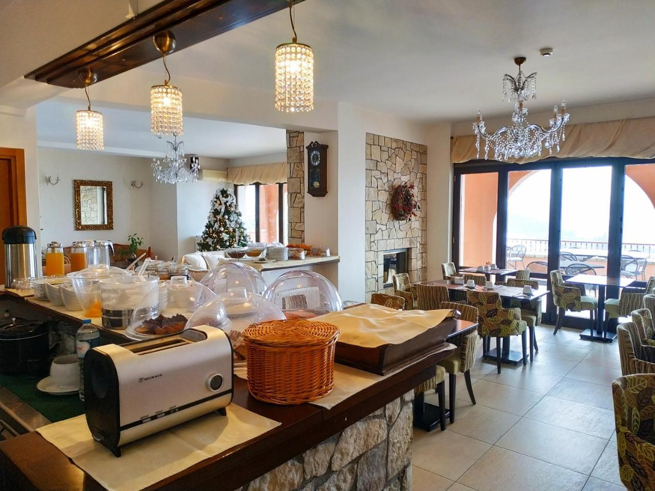 Vytina Mountain View Hotel Kültér fotó